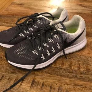 Nike zoom running shoe